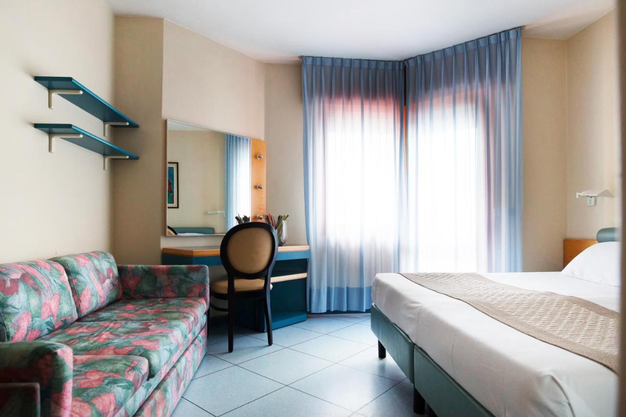 Hotel Monaco & Quisisana Лидо-ди-Езоло Экстерьер фото